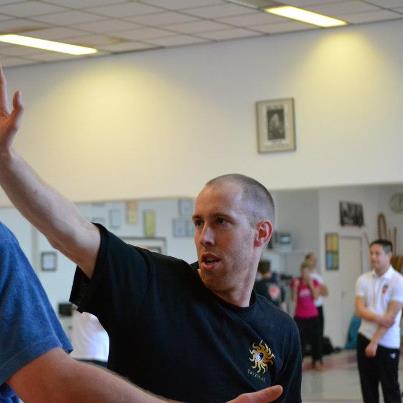 Edwin van Zon tijdens een training practical self defense